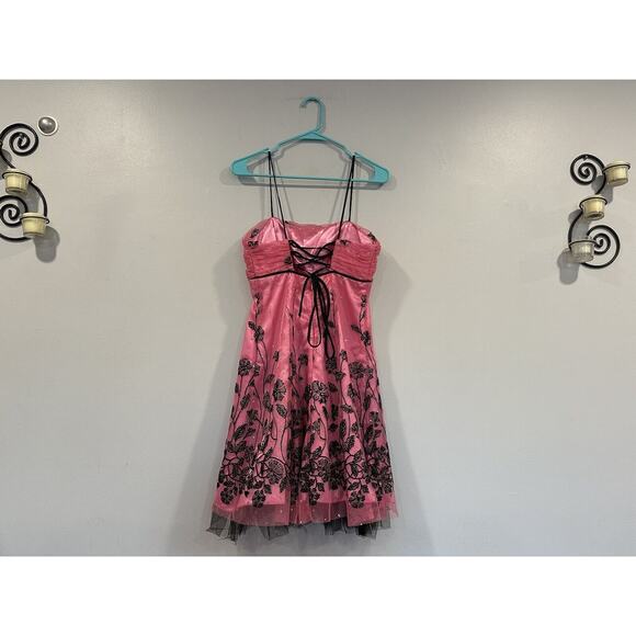 B. Smart Y2K Pink Back Lace Up Short Dress Juniors 9/10 - Picture 4 of 7